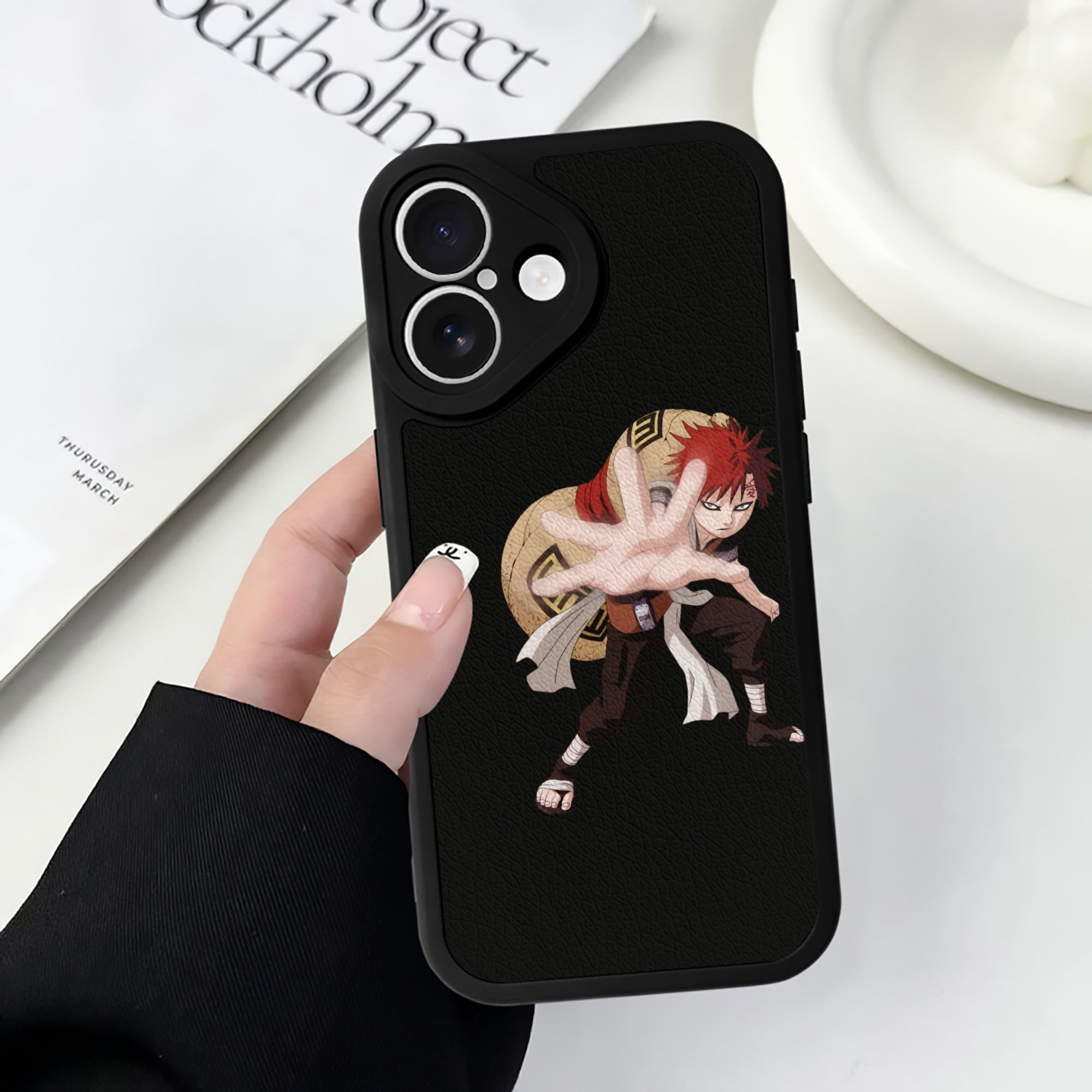 （画像用） NARUTO -ナルト- ガアラ Gaara 【iPhone 16シリーズ対応】シリコンスマホケース（レザー調） 材質：シリコン